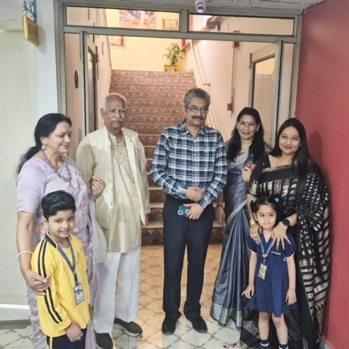 Tresurer_group_500_500